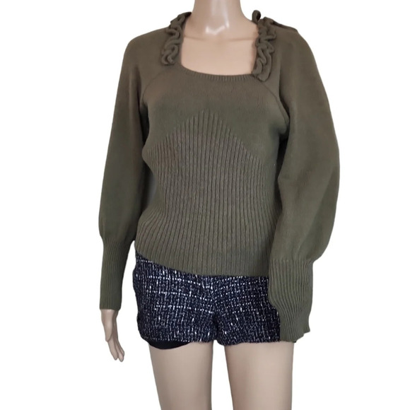 Cliche Ruffle square neckline sweater crop - Picture 1 of 5